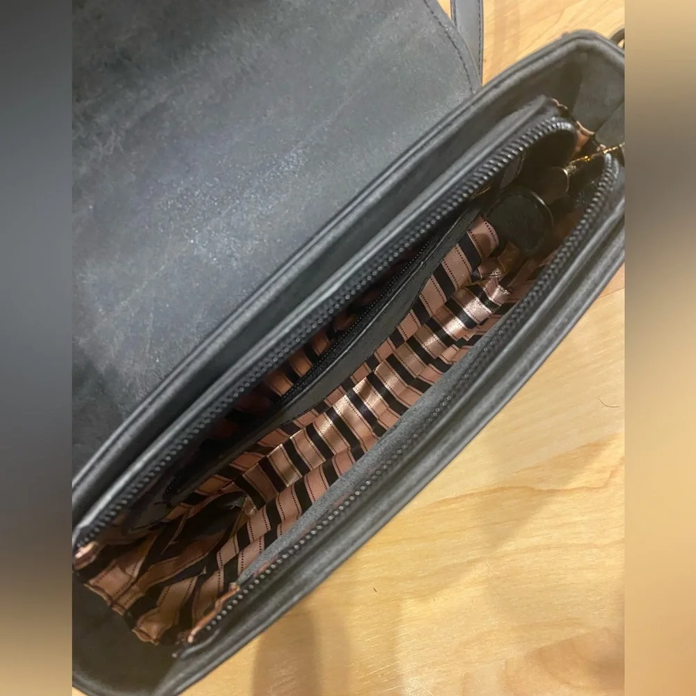 Dark Grey Marble Crossbody Purse - Picture 9 of 12